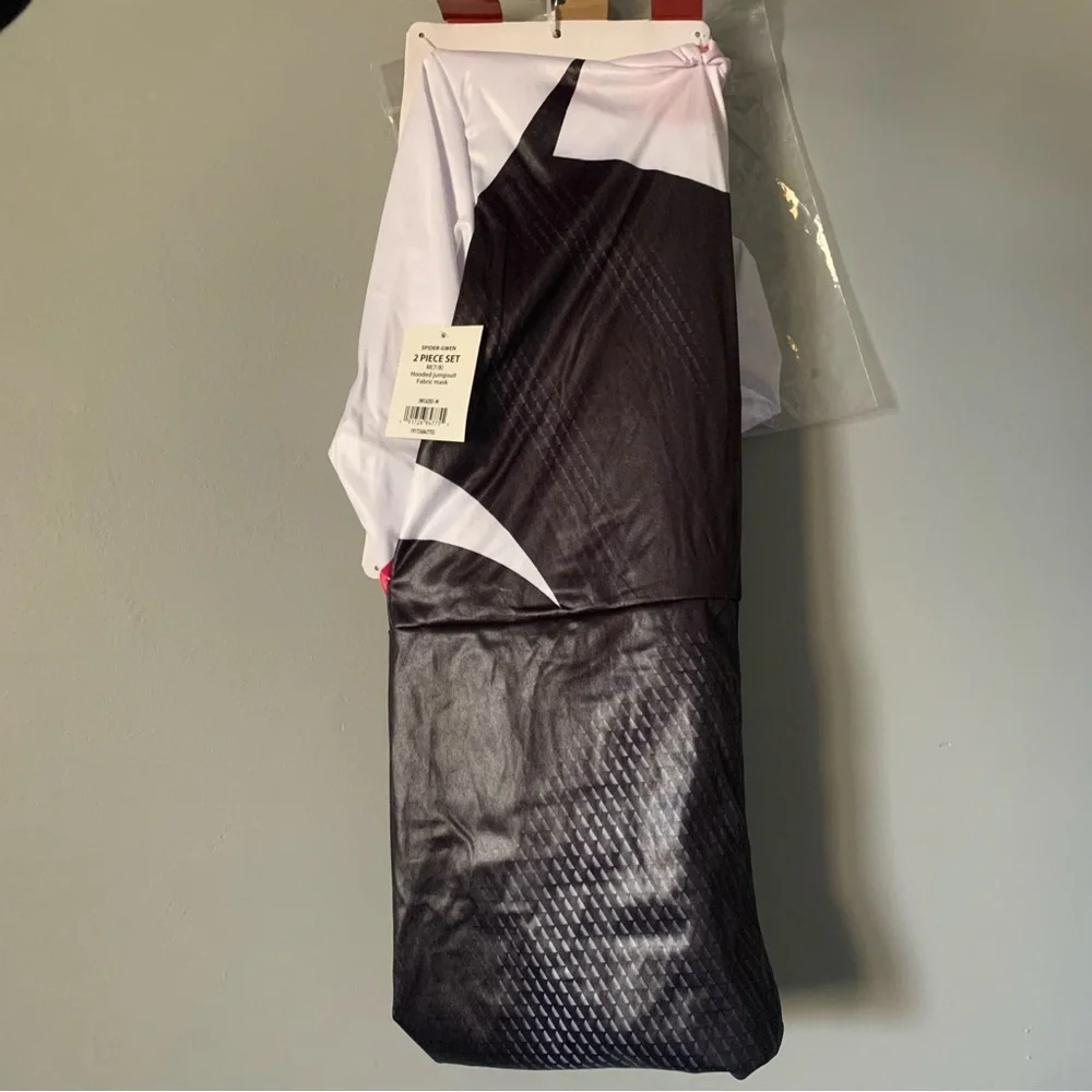 NWT. MARVEL Spider-Man Spider-Gwen Costume - Picture 6 of 6